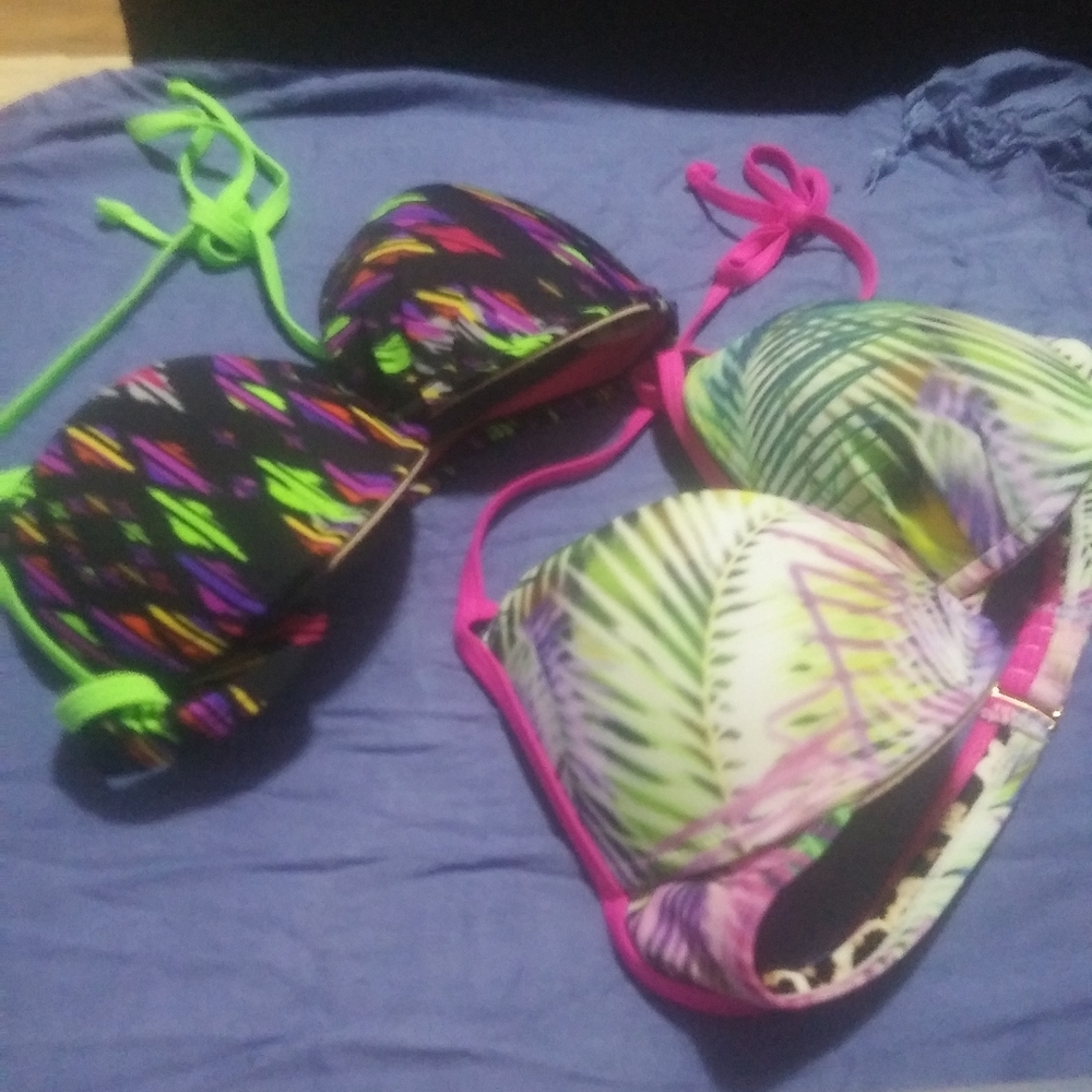 Bongo bikini tops bundle womens size m